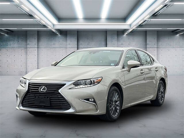 2018 Lexus ES 350 for sale at buyonline.autos in Saint James NY