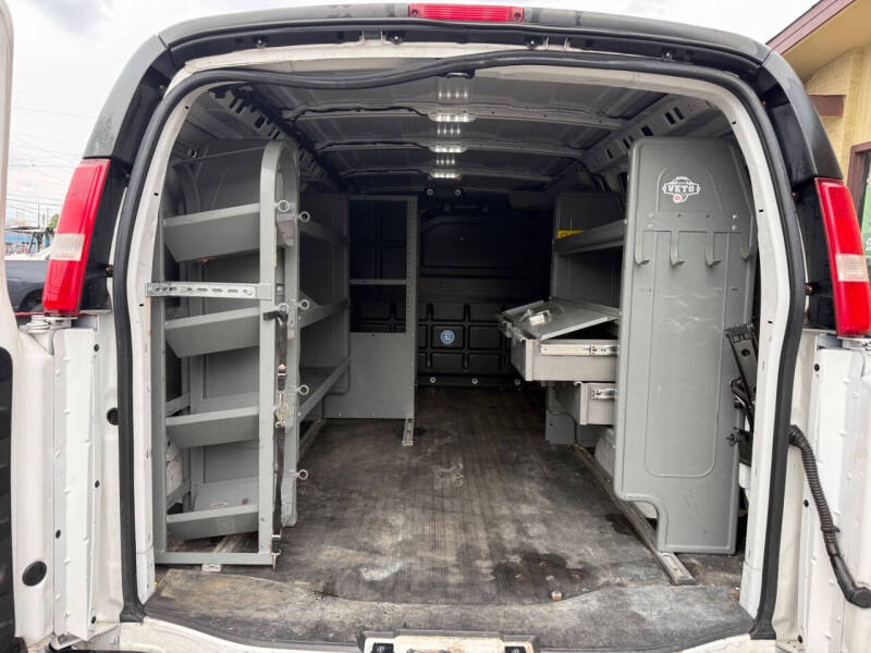 2018 Chevrolet Express 2500