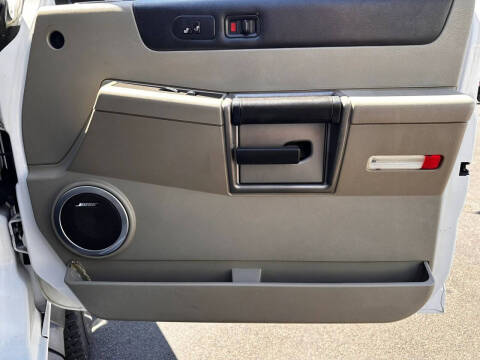 2004 HUMMER H2