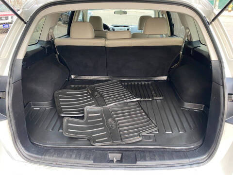 2010 Subaru Outback 2.5i Limited