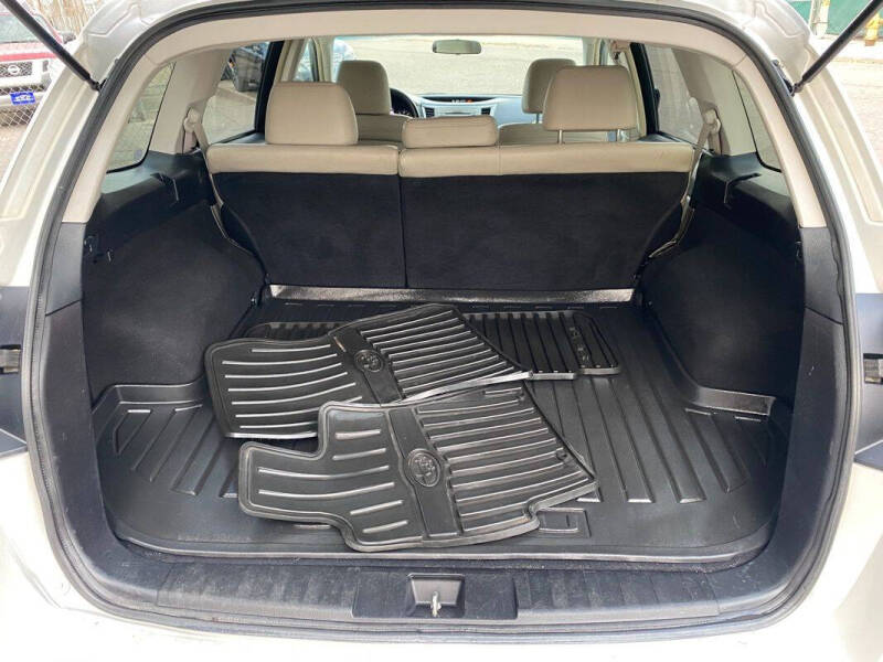 2010 Subaru Outback 2.5i Limited