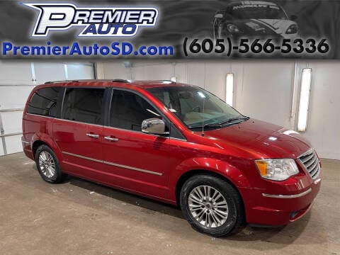 2008 Chrysler Town and Country for sale at Premier Auto in Sioux Falls SD