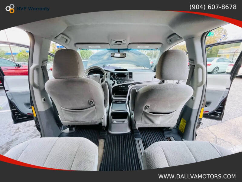 2014 Toyota Sienna