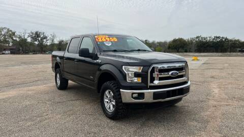 2015 Ford F-150 for sale at Fabela's Auto Sales Inc. in Dickinson TX