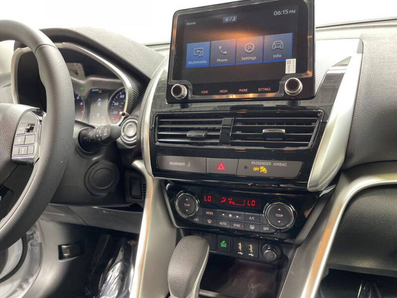 2026 Mitsubishi Eclipse Cross SE