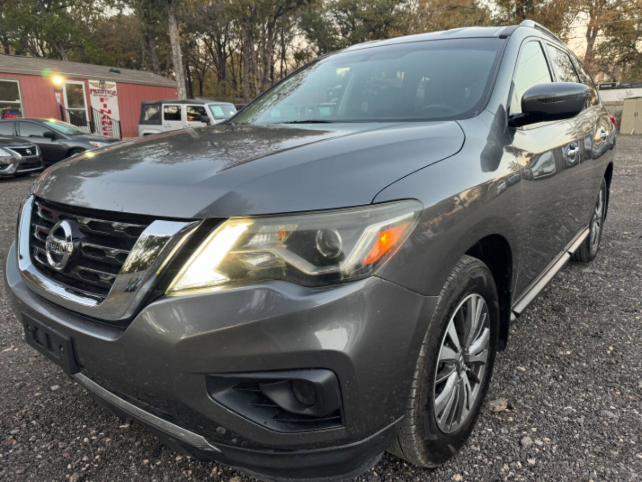 2018 Nissan Pathfinder for sale at AUSTIN PREMIER AUTO in Austin, TX