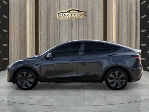 2024 Tesla Model Y Long Range