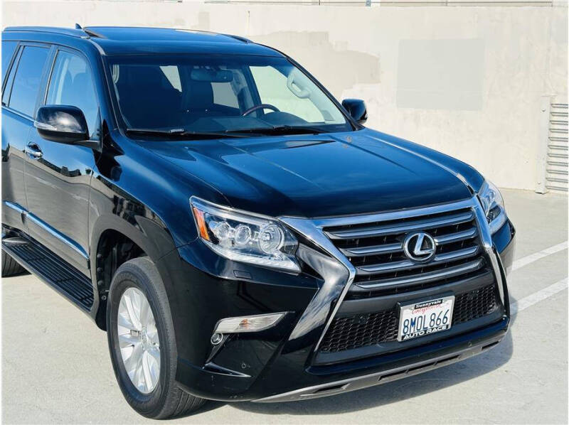 2019 Lexus GX PREMIUM photo 8