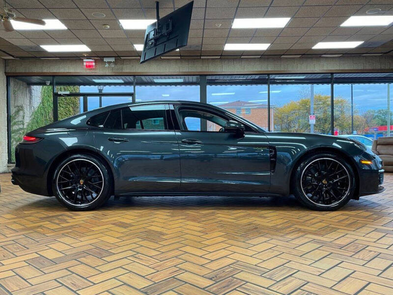 2022 Porsche Panamera 4S E-Hybrid