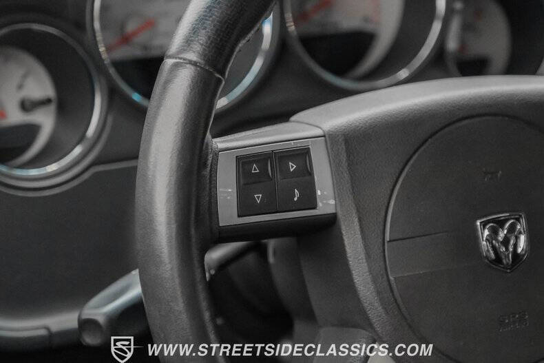 2009 Dodge Challenger SRT8