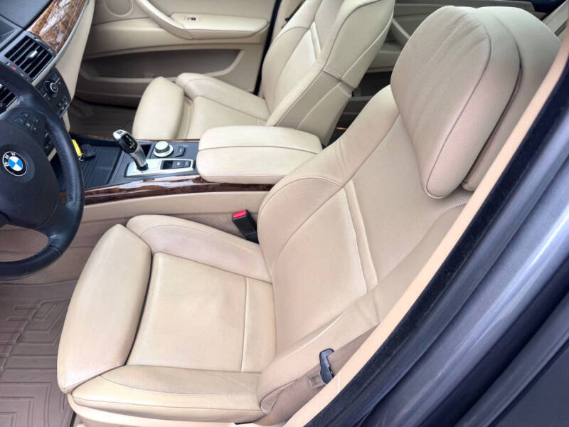 2009 BMW X5 xDrive30i