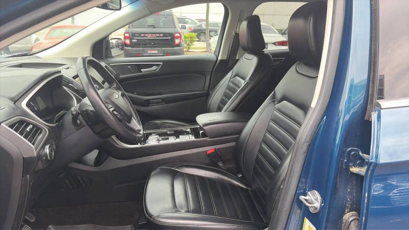 2020 Ford Edge
