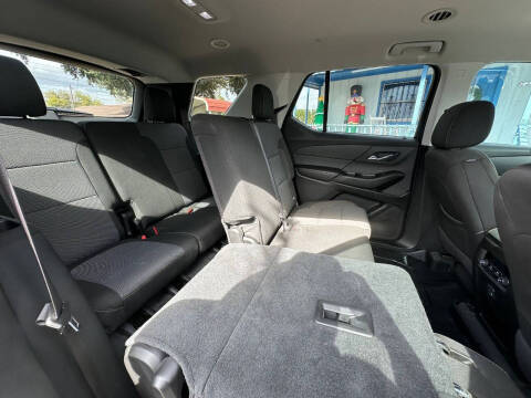 2018 Chevrolet Traverse LS