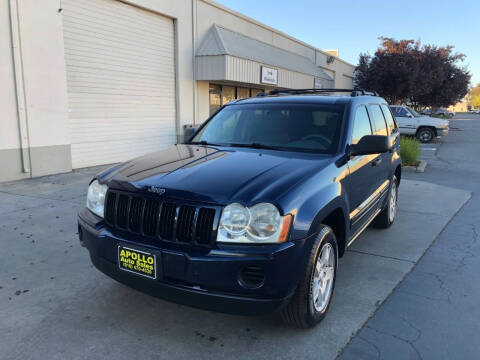 2005 Jeep Grand Cherokee for sale at APOLLO AUTO SALES in Sacramento CA