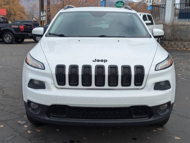 2018 Jeep Cherokee for sale at Axio Auto Boise in Boise, ID