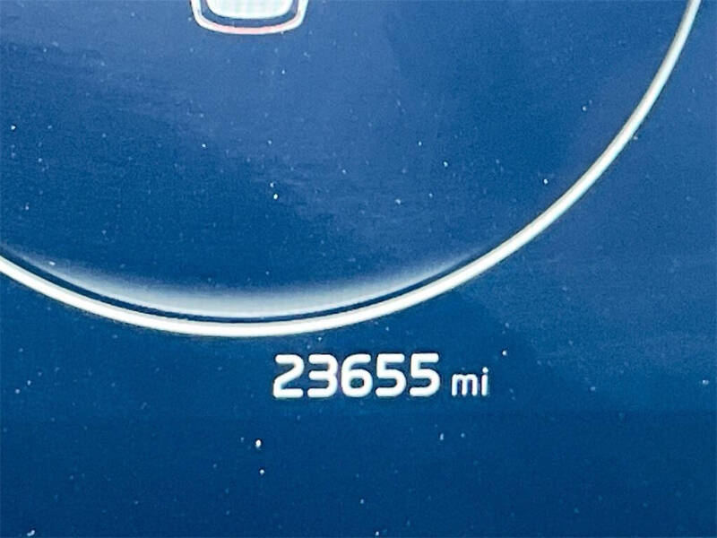 2024 Kia Carnival SX