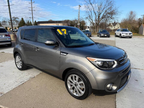2017 Kia Soul +