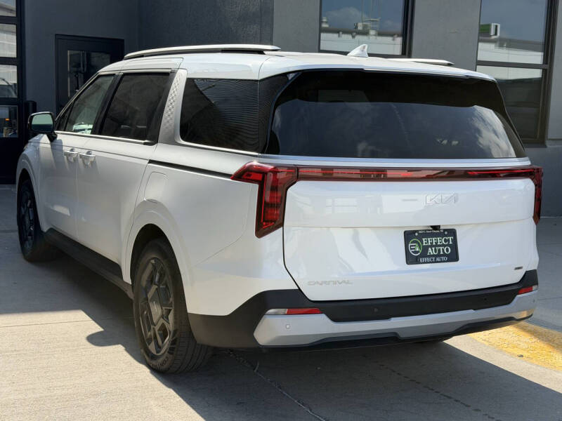 2025 Kia Carnival Hybrid EX