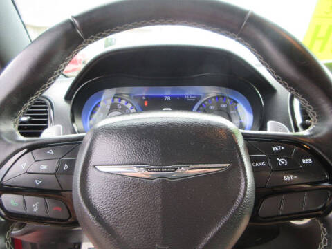 2017 Chrysler 300 S