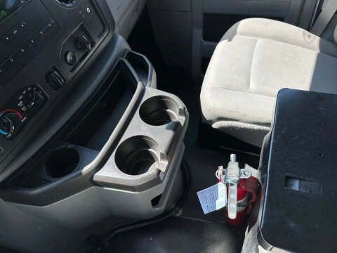 2013 Ford E-Series E-150