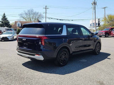 2025 Kia Carnival LXS