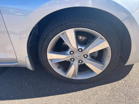 2015 Acura ILX 2.0L w/Premium