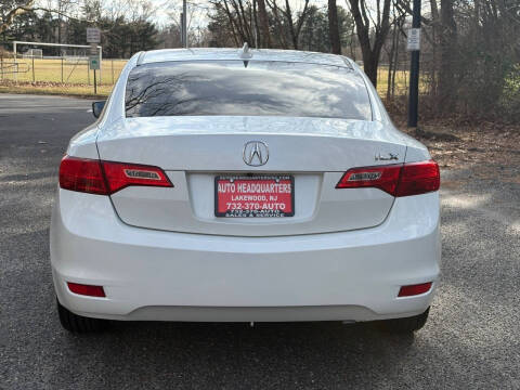 2013 Acura ILX 2.0L w/Tech
