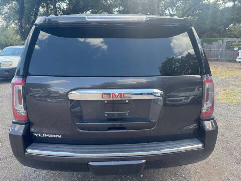 2015 GMC Yukon Denali