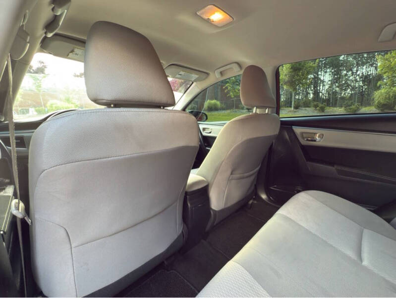 2015 Toyota Corolla LE Plus