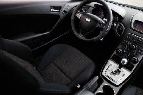 2011 Hyundai Genesis Coupe 2.0T
