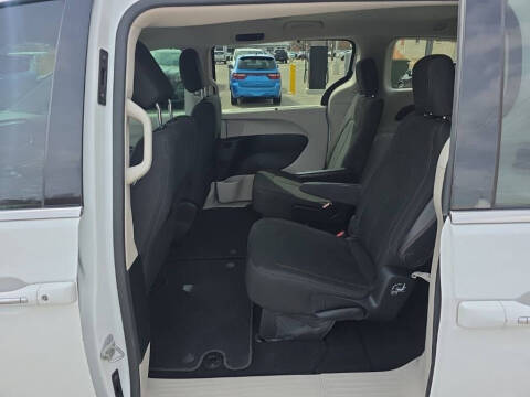 2018 Chrysler Pacifica Touring Plus