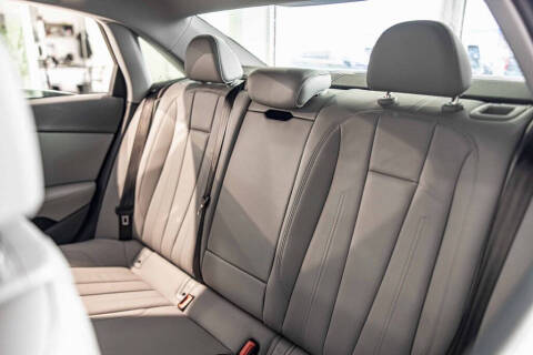 2019 Audi A4 quattro Premium Plus 45 TFSI