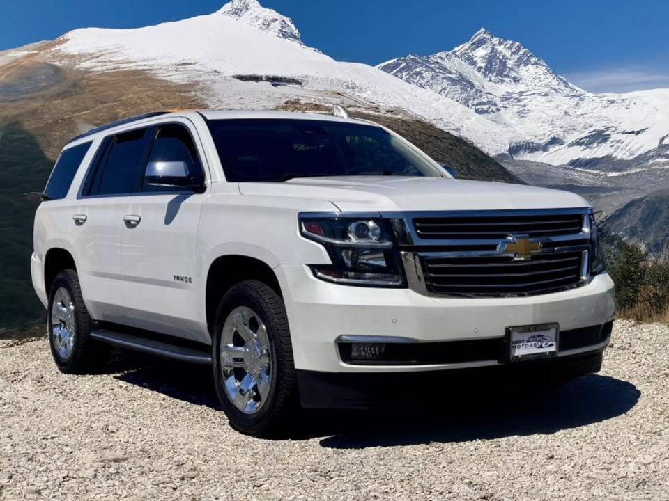 2017 Chevrolet Tahoe for sale at Best Buy Motors in Signal Hill, CA