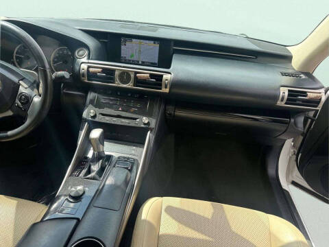 2015 Lexus IS 250