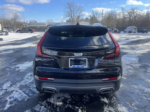 2022 Cadillac XT4 Premium Luxury