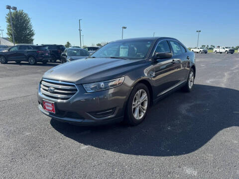 2018 Ford Taurus SEL