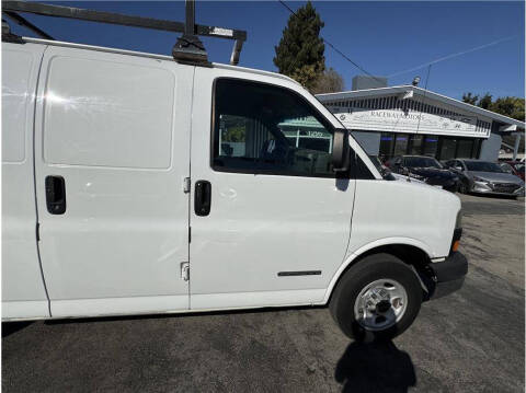 2003 GMC Savana 2500