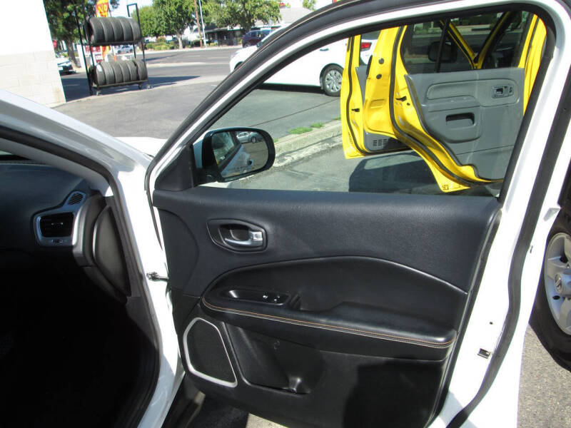 2017 Jeep Compass Latitude