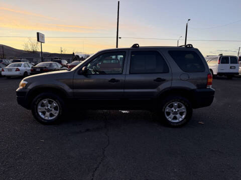 2005 Ford Escape XLT