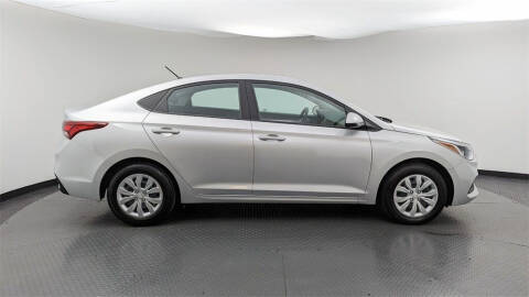 2022 Hyundai Accent SE