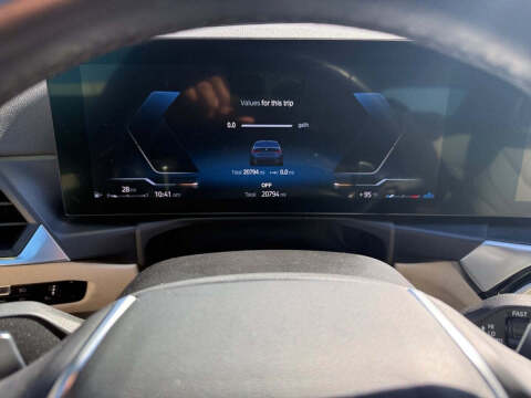 2024 BMW 3 Series 330i