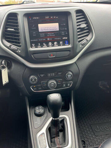 2017 Jeep Cherokee Trailhawk