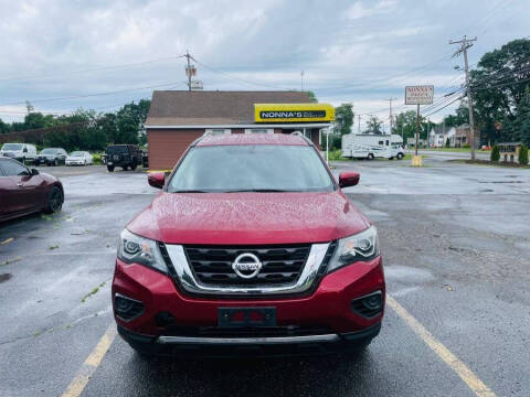 2017 Nissan Pathfinder
