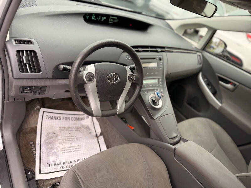 2010 Toyota Prius II