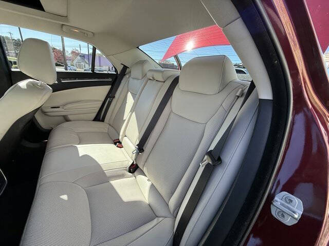 2023 Chrysler 300 Touring L