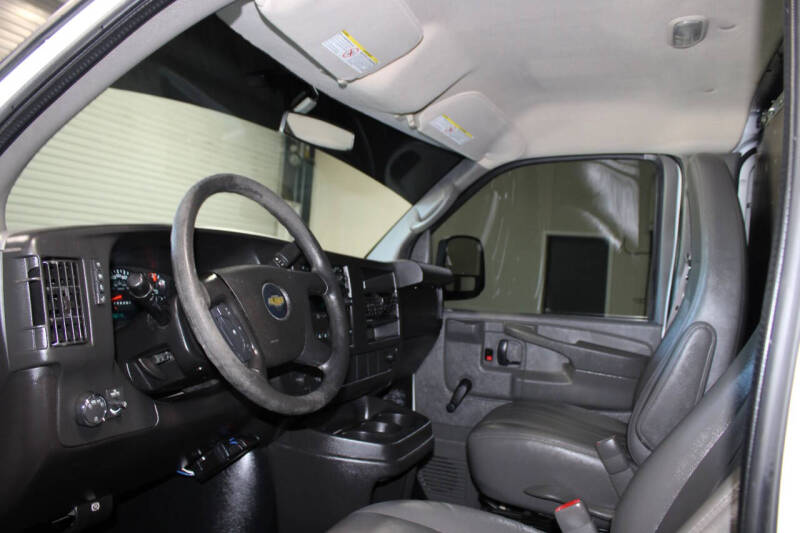2011 Chevrolet Express 2500