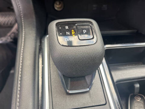 2023 Nissan Pathfinder SV