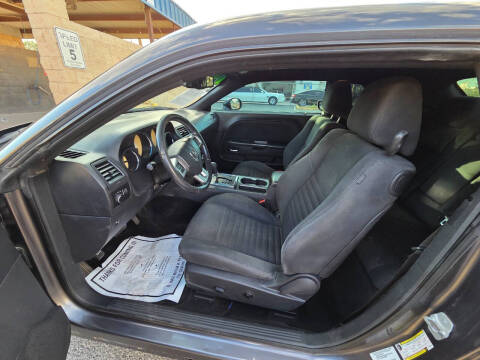 2014 Dodge Challenger SXT