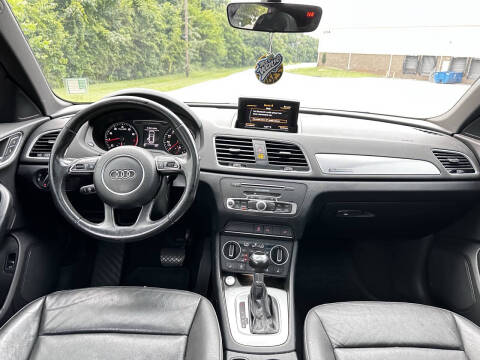 2016 Audi Q3 2.0T quattro Premium Plus