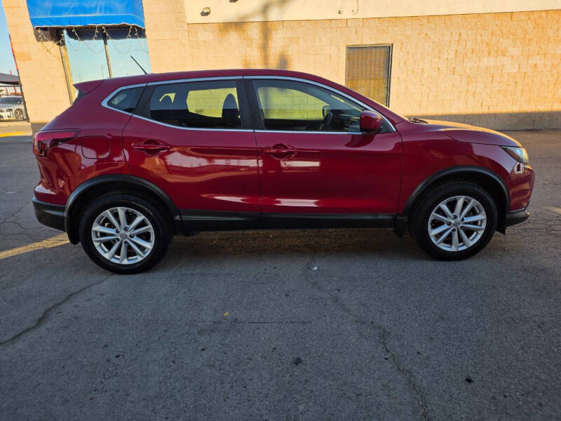 2018 Nissan Rogue Sport S